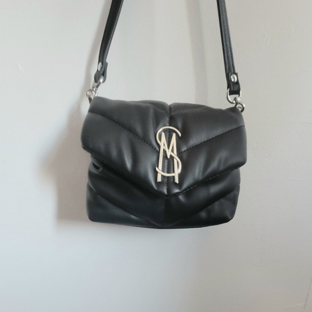 steve madden btoy crossbody bag